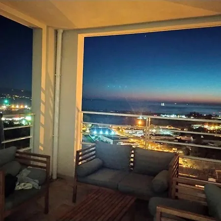 D'une Avec Vue Sur La Terrasse Amenagee Et Wifi A Ajaccio Apartmán Ajaccio (Corsica)
