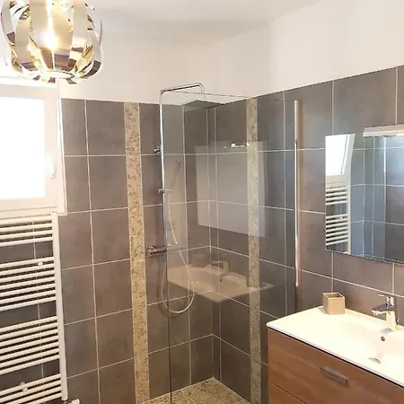 Appartement D'une Avec Vue Sur La Terrasse Amenagee Et Wifi A Ajaccio Ajaccio (Corsica)